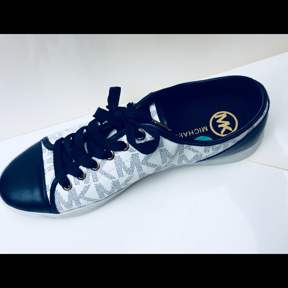 MK monogram Canvas tennis shoes